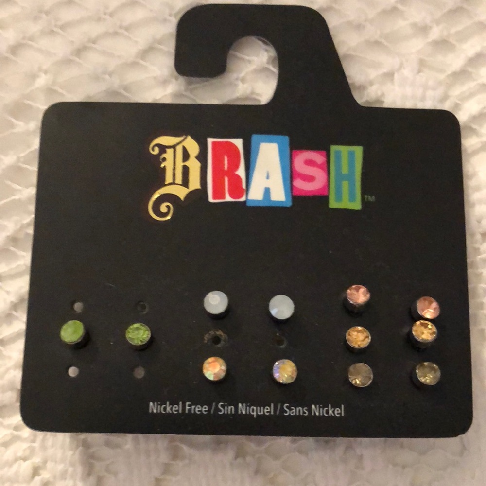 Post earrings